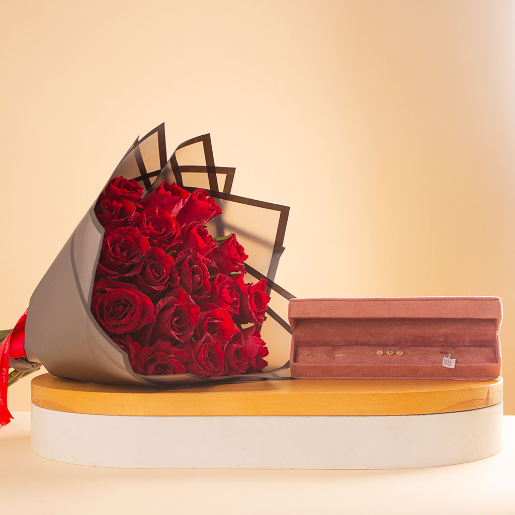 Flowrista Online Flowers Shop سوار سيران من الذهب عيار ١٨ قيراطًا مرصع بالألماس وباقة من ٢٠ وردة حمراء
