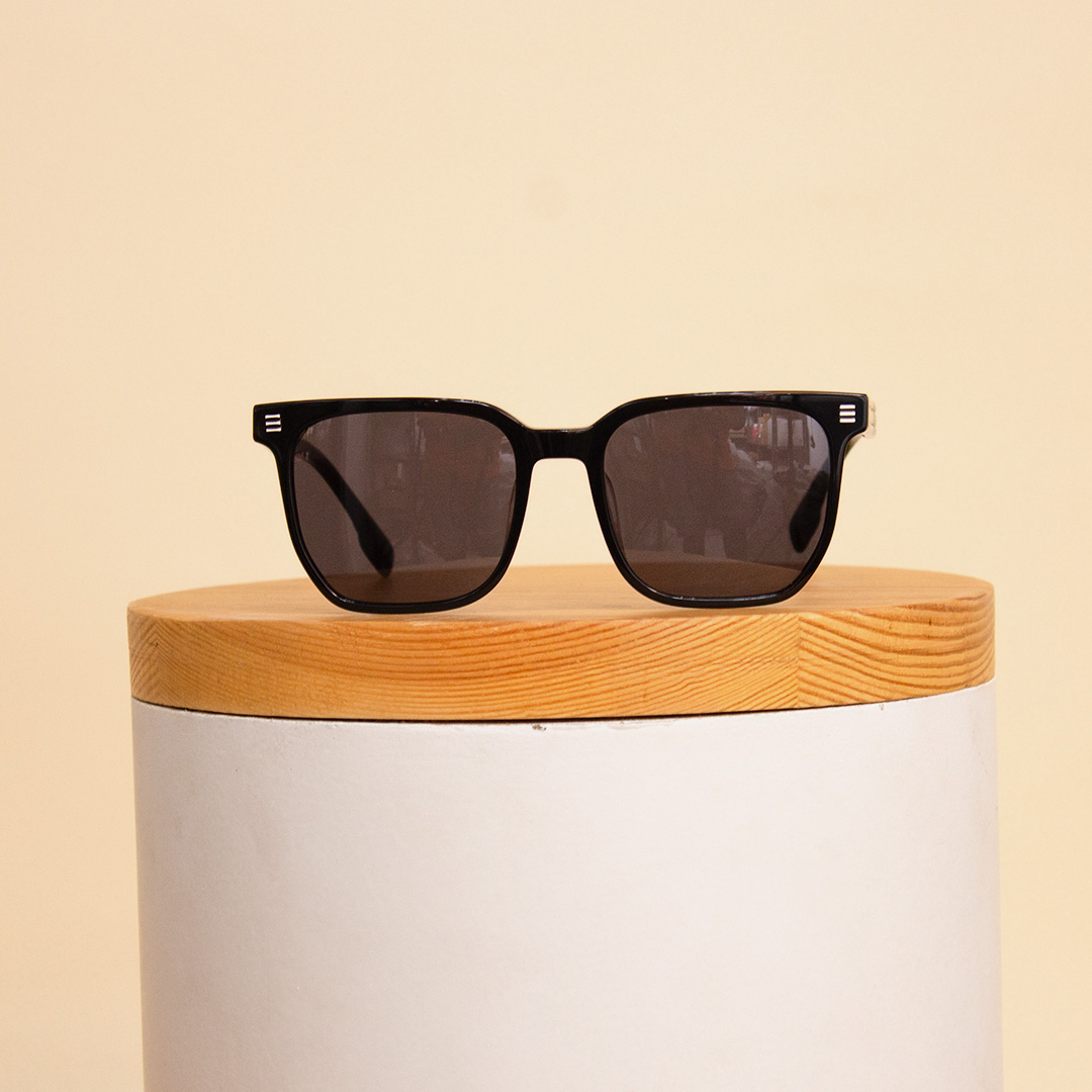 Flowrista Online Flowers Shop Sedrak Black Sunglasses – Summer Collection