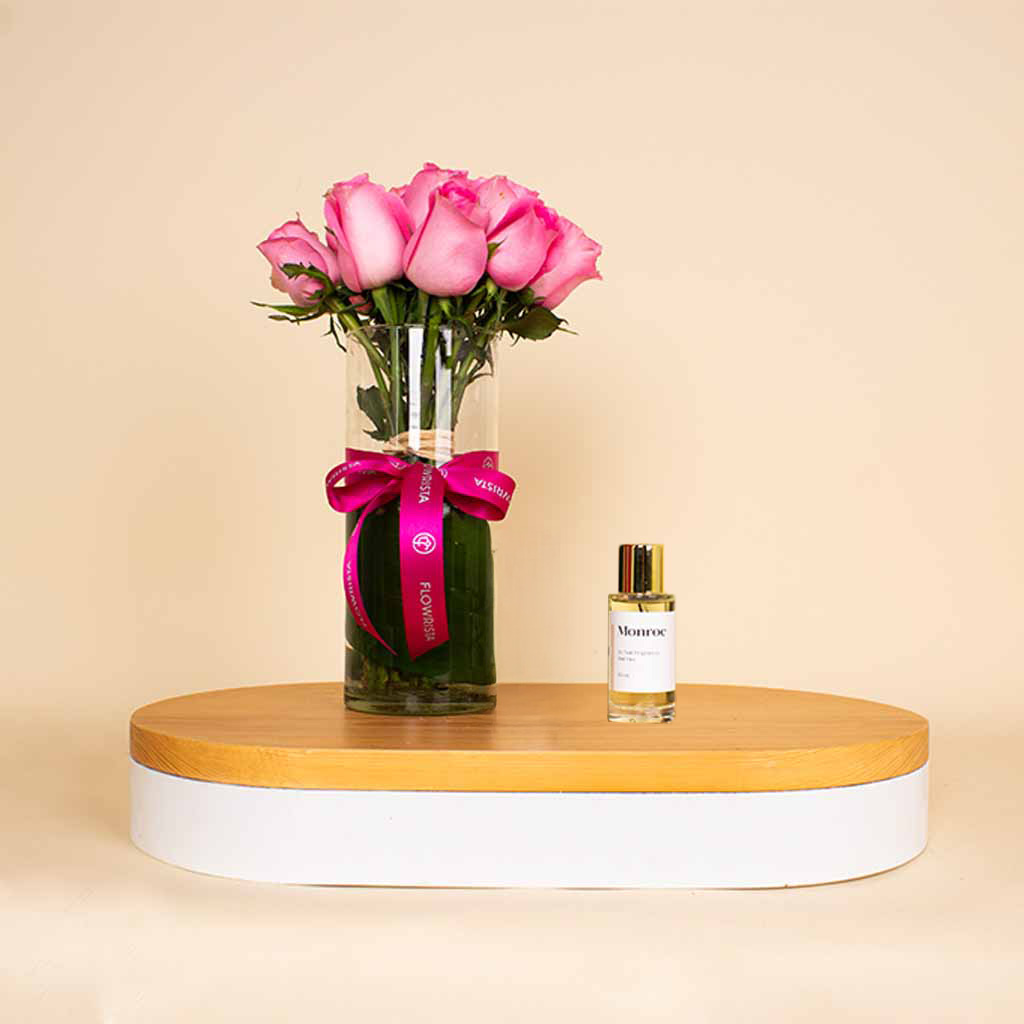 Flowrista Online Flowers Shop عطر Nuit Fragrances Monroe | فازة الورد البمبي