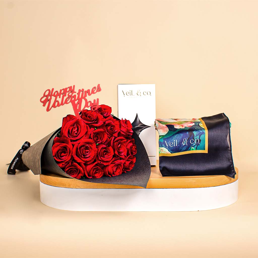 Flowrista Online Flowers Shop حجاب حرير رويال بلوسوم من فيل آند كو | باقة وردة حمراء لعيد الحب