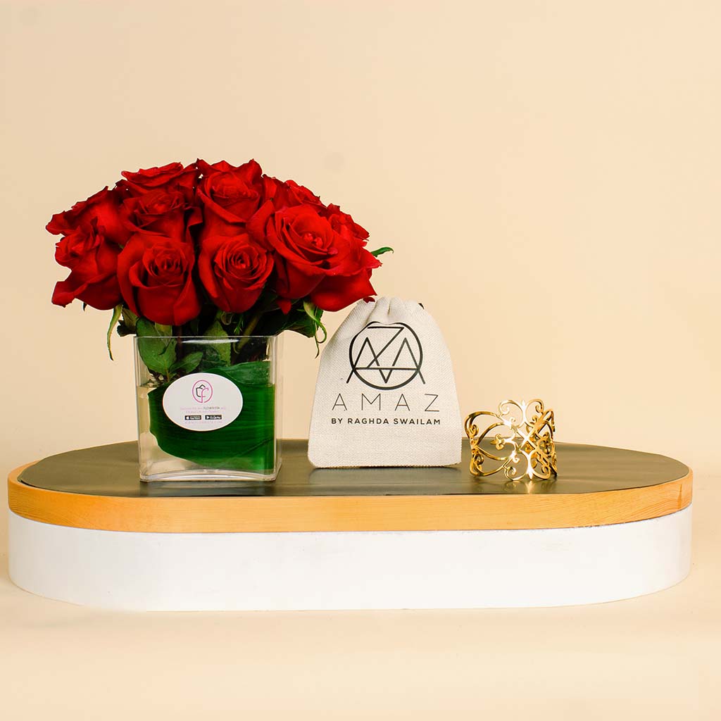 Flowrista Online Flowers Shop أسورة أماز الراقية وفازة الحب الأحمر