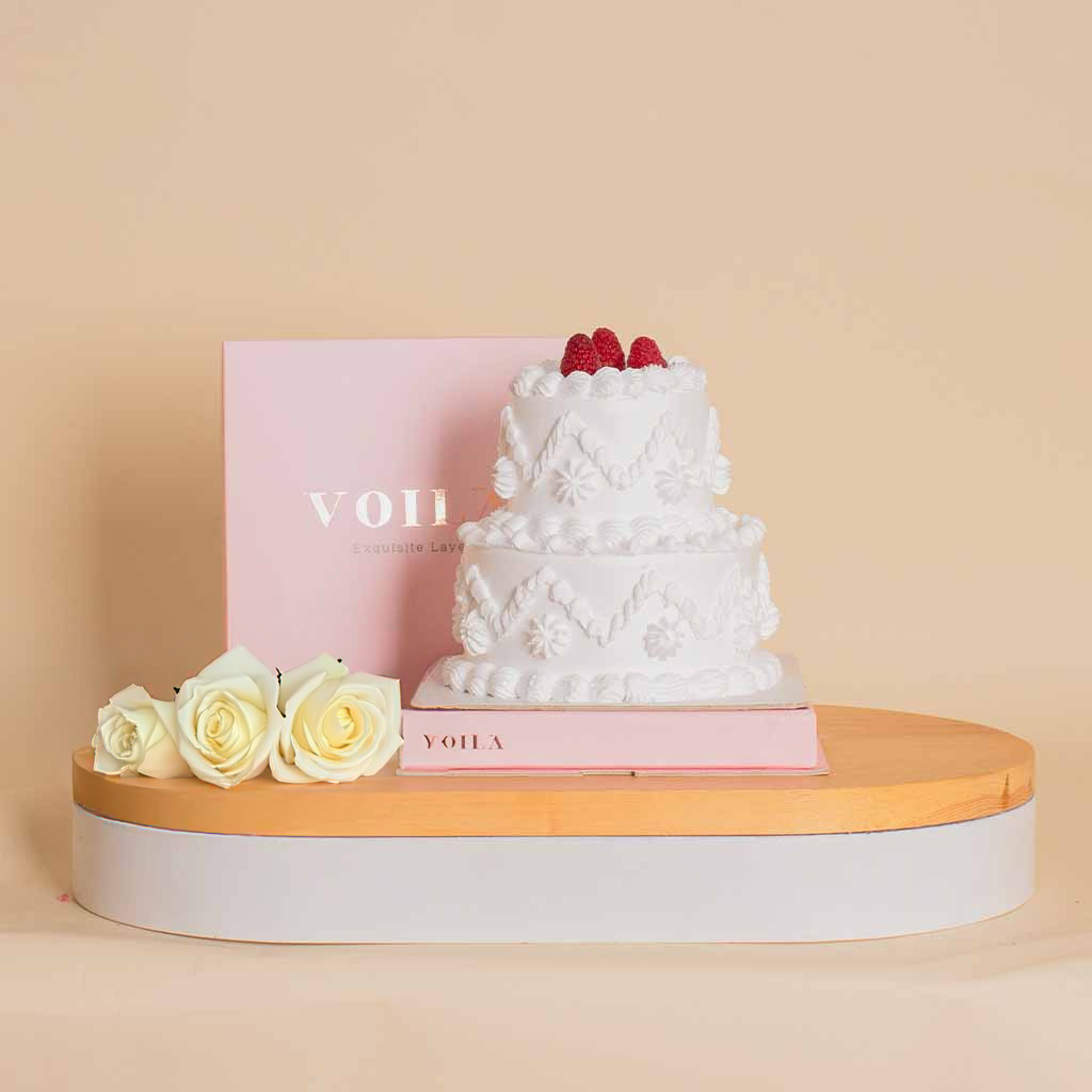 Flowrista Online Flowers Shop Voila Red Velvet Cake - Fresh Cherries & Creamy Layers