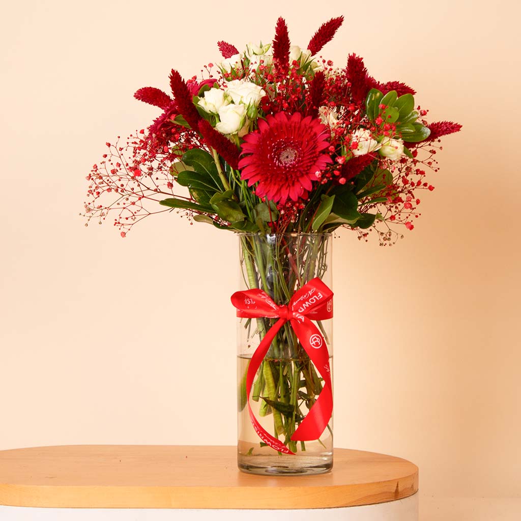 Flowrista Online Flowers Shop Red Gerbera & White Baby Roses Vase