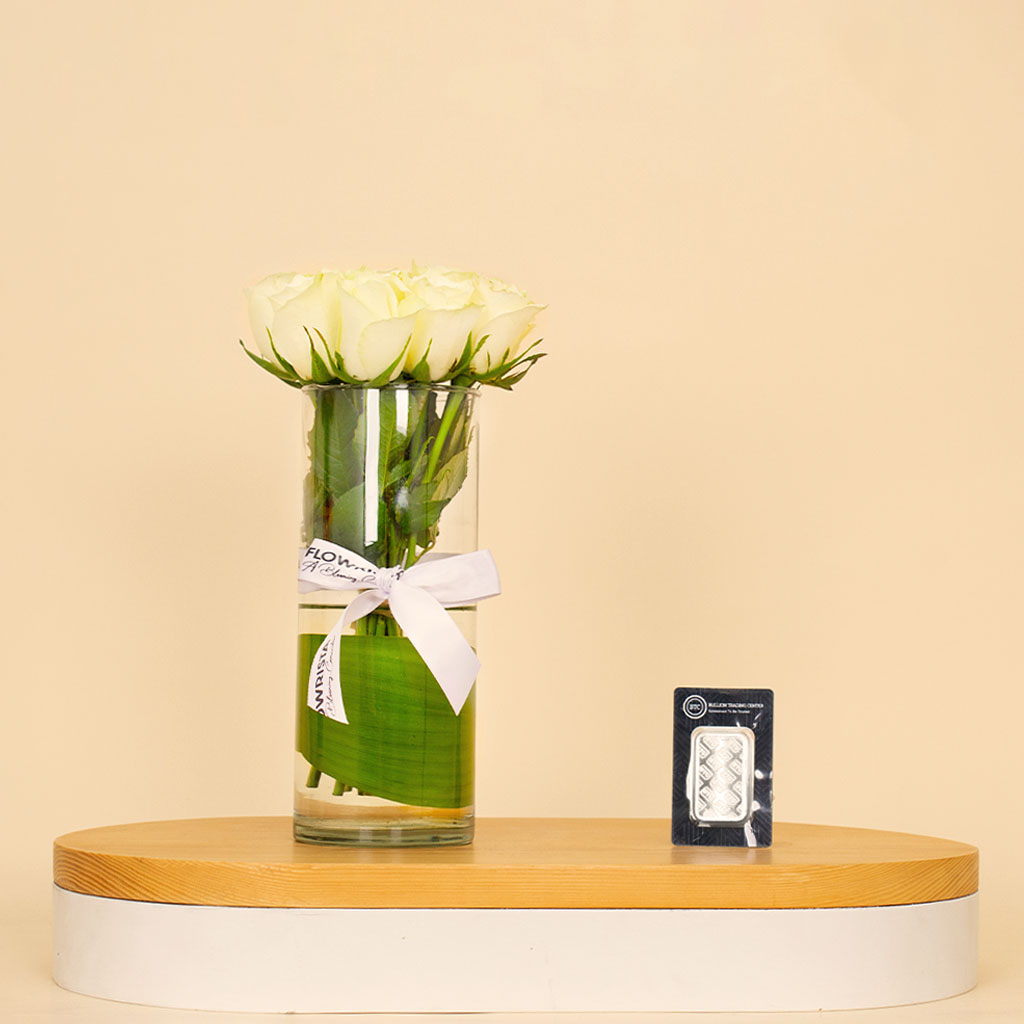 Flowrista Online Flowers Shop BTC 31.10g Silver Ingot with Vase of 15 White Roses